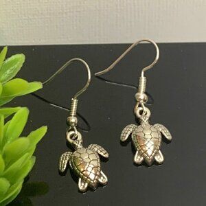 Turtle Earring, Turtle Jewelry, Nautical Earring, Gift Idea, Animal Earring